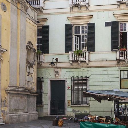 Wood And Stone Apartment In The Historical Center Génova Exterior foto